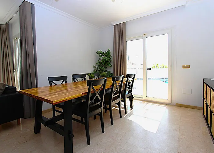 Villa Casa Isabella With Heated Pool