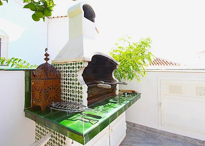 Casa Isabella With Heated Pool Nerja