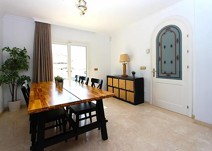 Casa Isabella With Heated Pool Willa