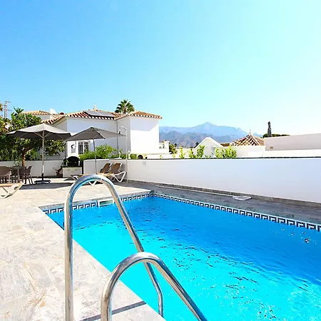 ヴィラ Casa Isabella With Heated Pool